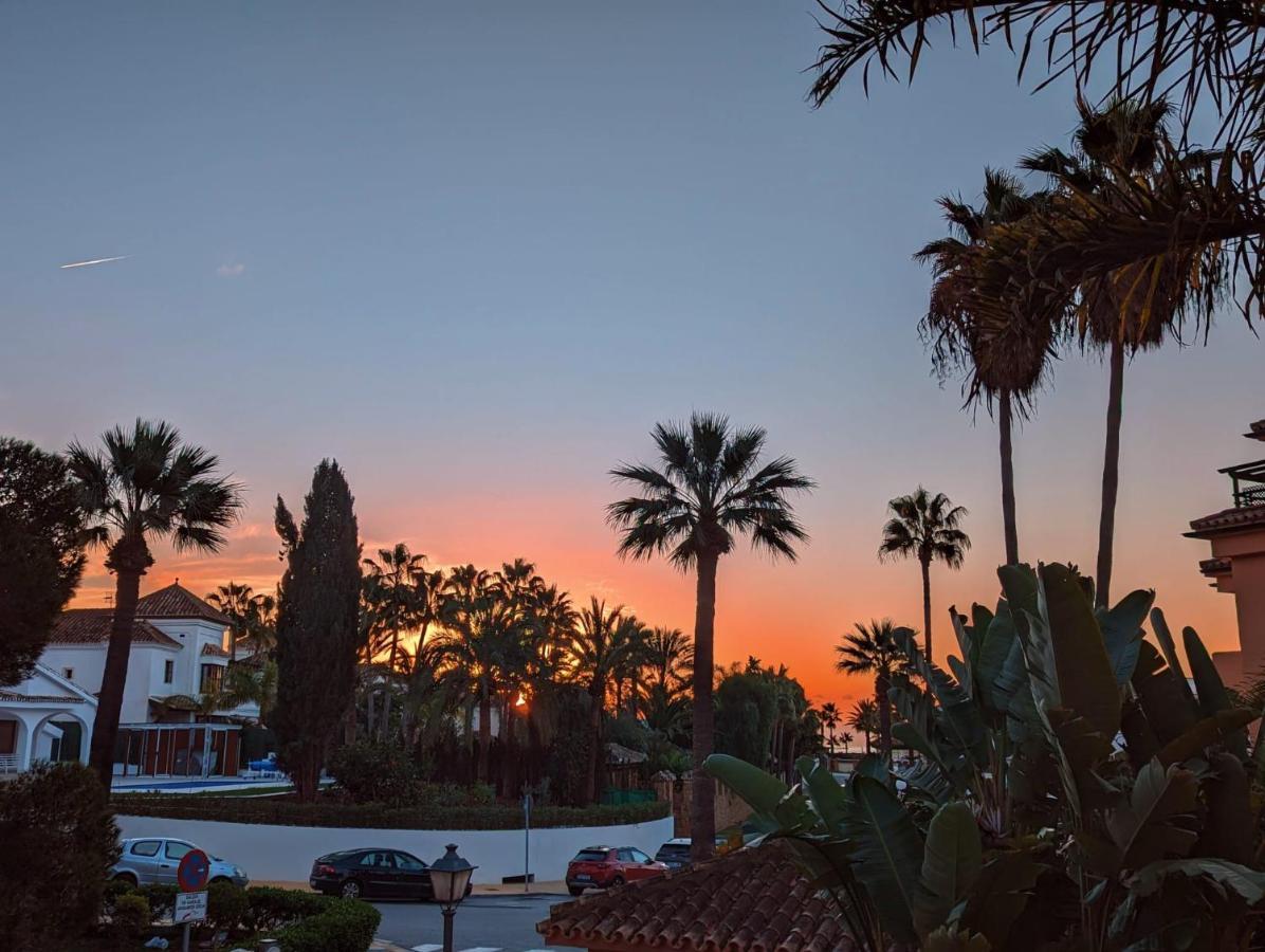 - Playa Alicate 2br * Marbella