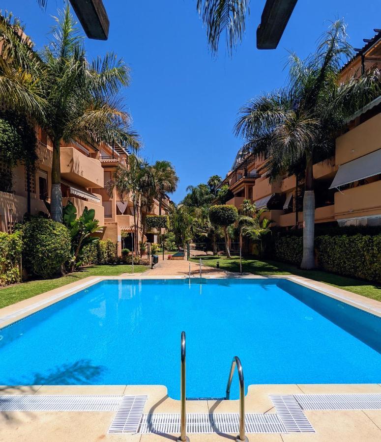 - Playa Alicate 2br * Marbella